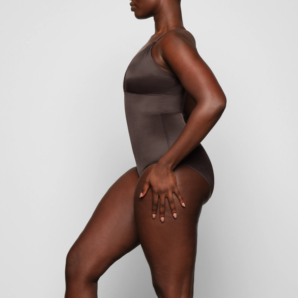 Skims BARELY THERE BODYSUIT BRIEF W/ SNAPS Bodysuit Koffie | 96JFKGWIE