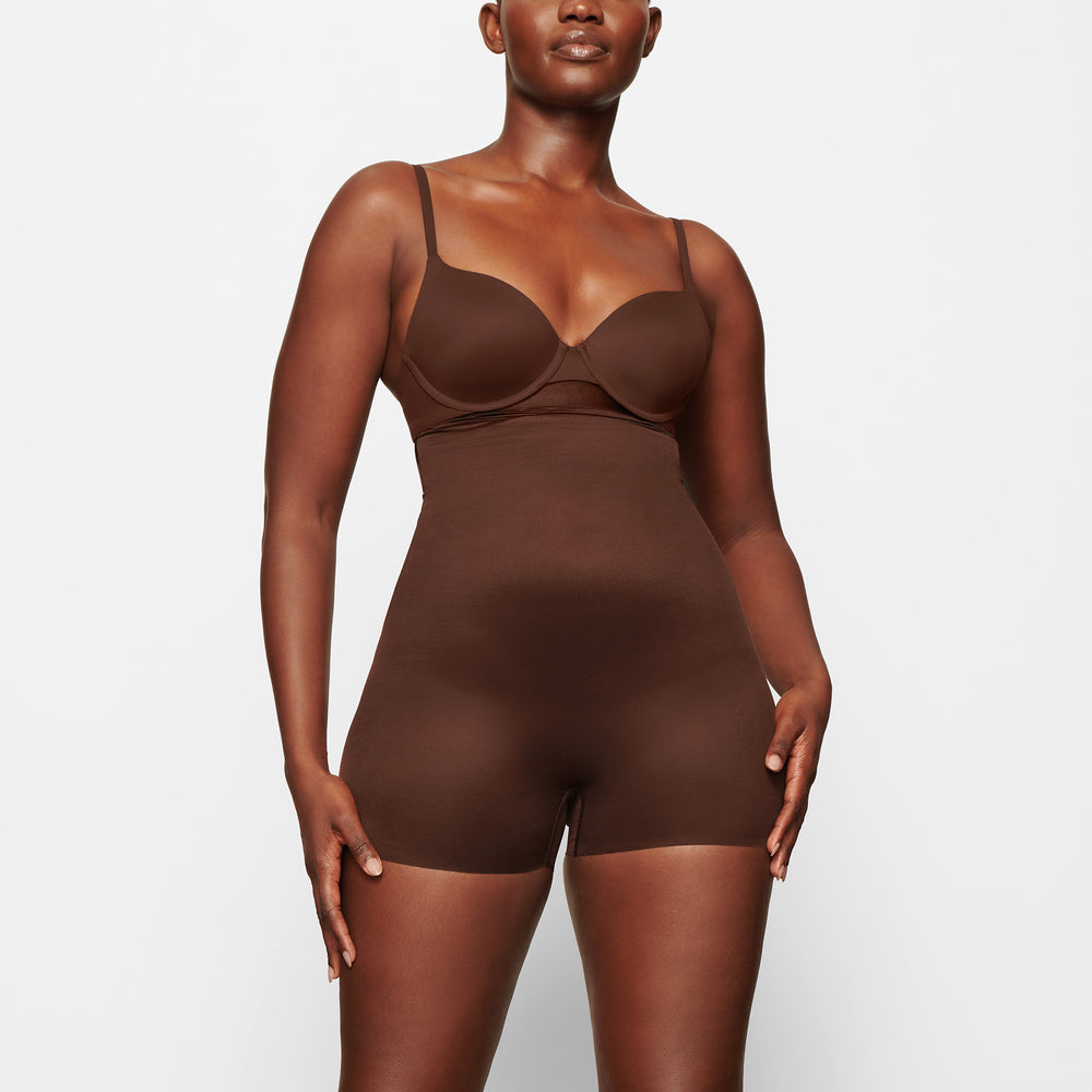Skims BARELY THERE HIGH WAIST Korte Broek Chocola | 63EDSGFMB