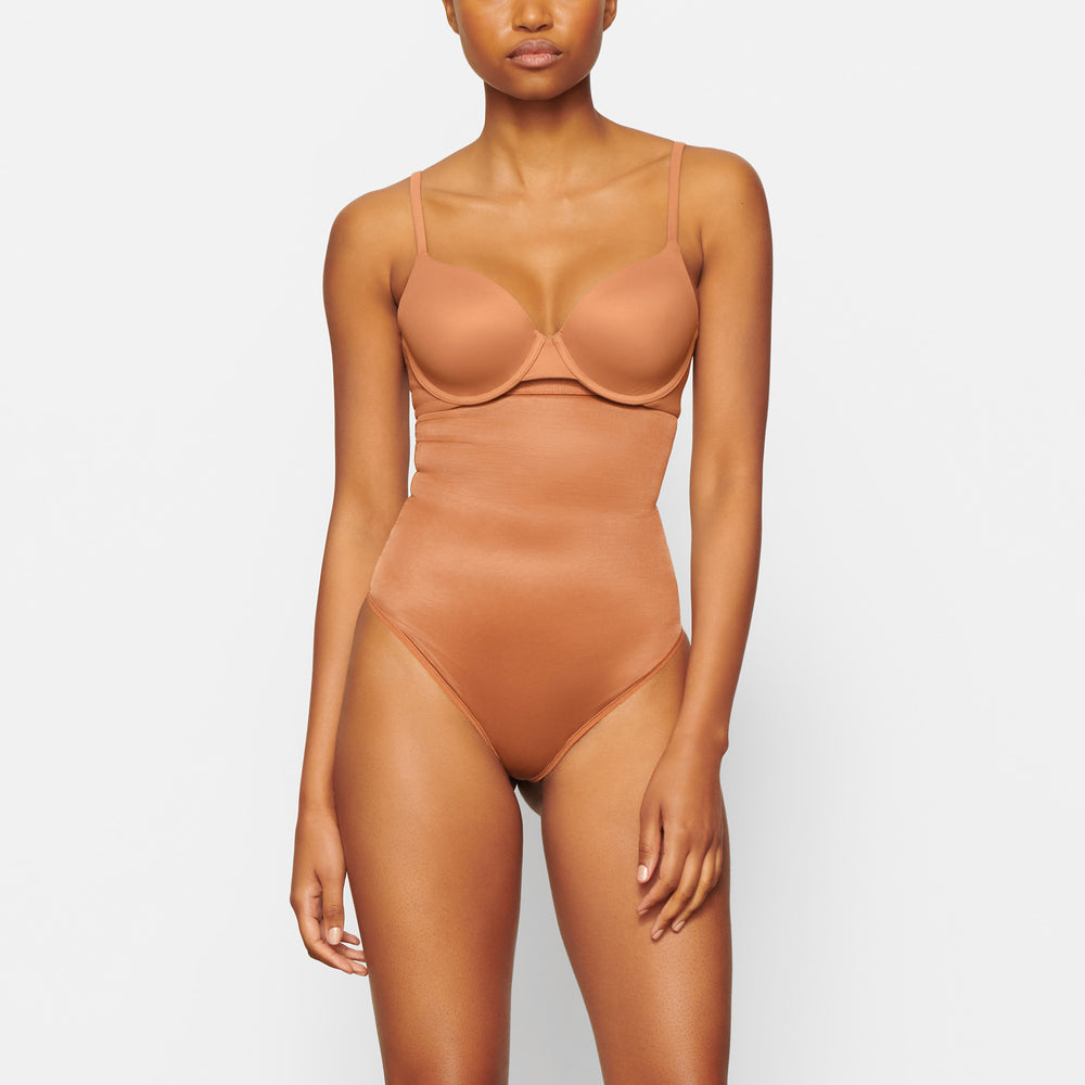Skims BARELY THERE HIGH WAIST Thong Abrikoos | 73OLADFVR