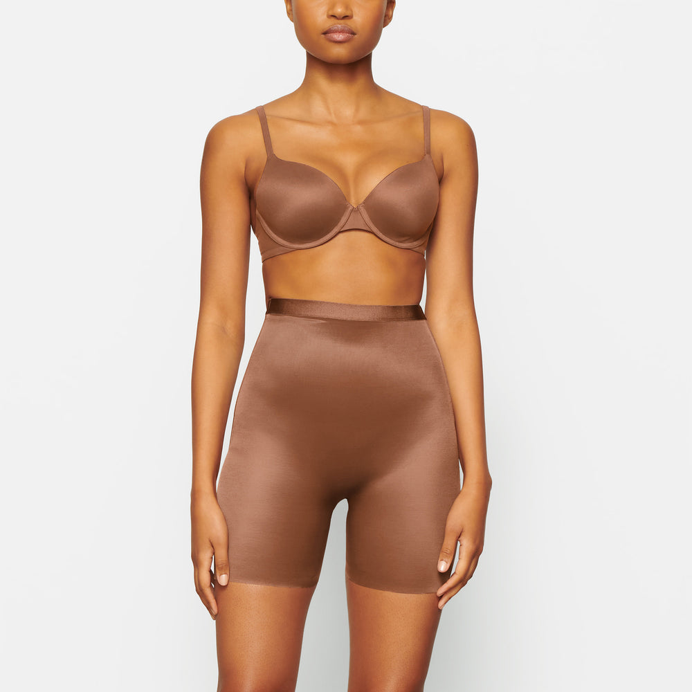 Skims BARELY THERE LOW BACK Korte Broek Bruin | 45DOICGNW