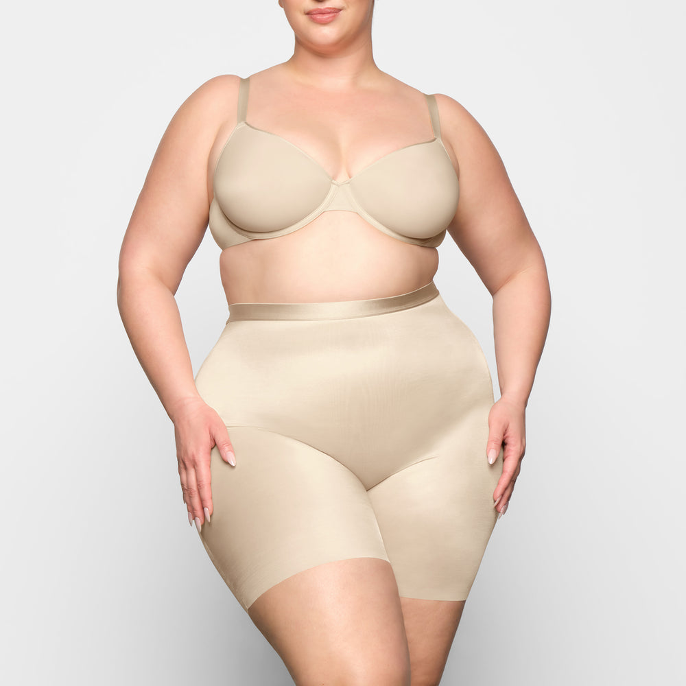 Skims BARELY THERE LOW BACK Korte Broek Bruin | 68HLRMFXE