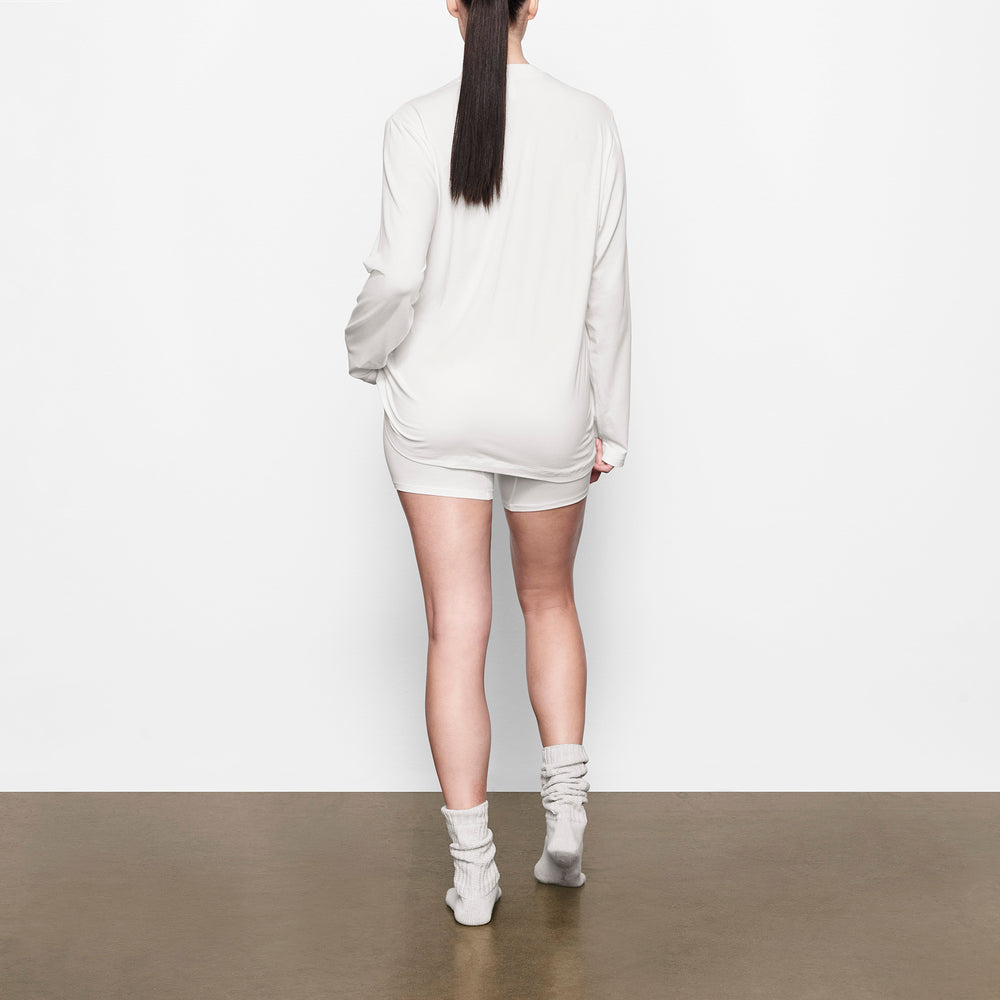Skims BOYFRIEND LONG SLEEVE T-shirt Wit | 06MSOCXYK