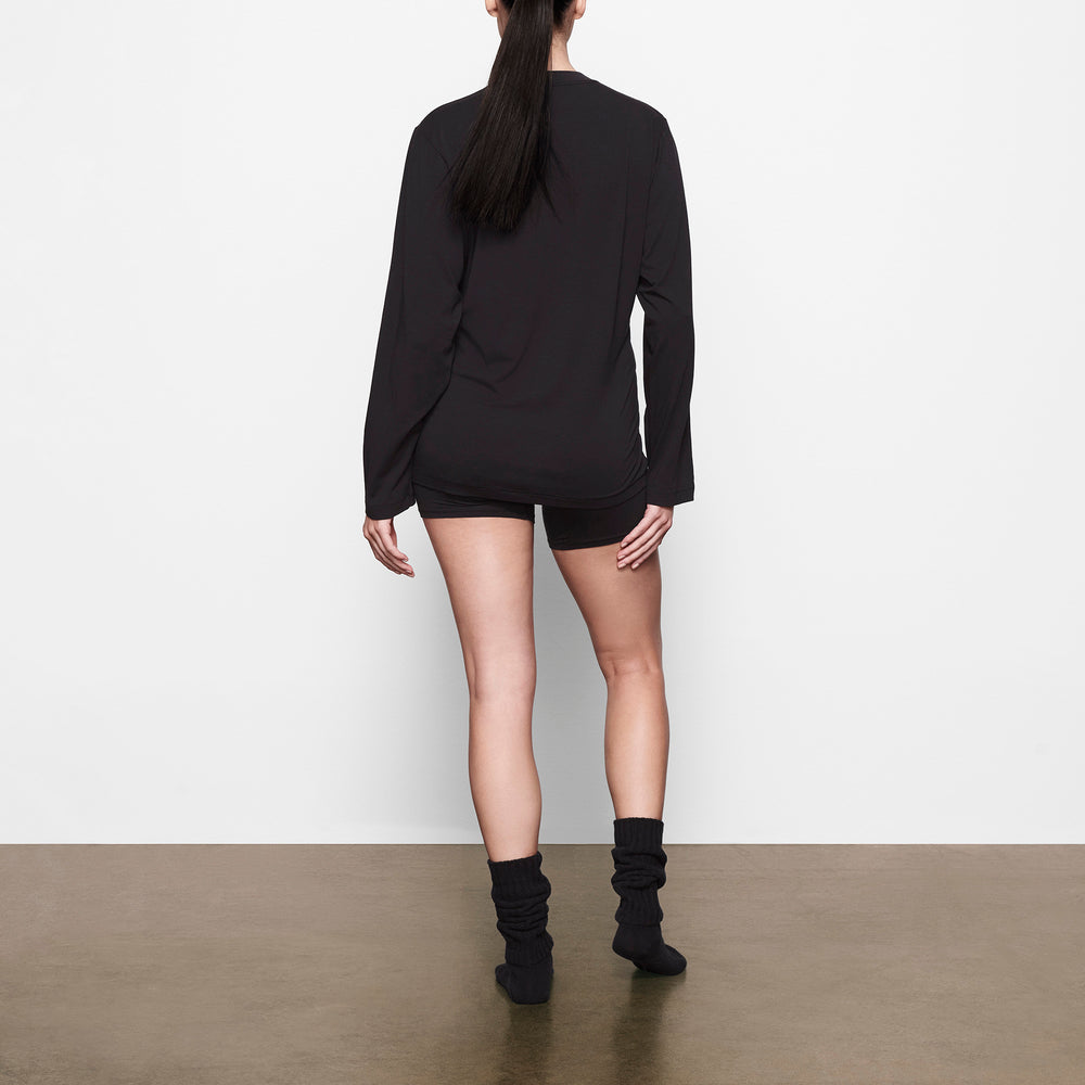 Skims BOYFRIEND LONG SLEEVE T-shirt Zwart | 38GHEOMIK