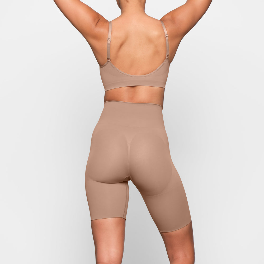 Skims BUTT ENHANCING Korte Broek Abrikoos | 18XUJYCGS