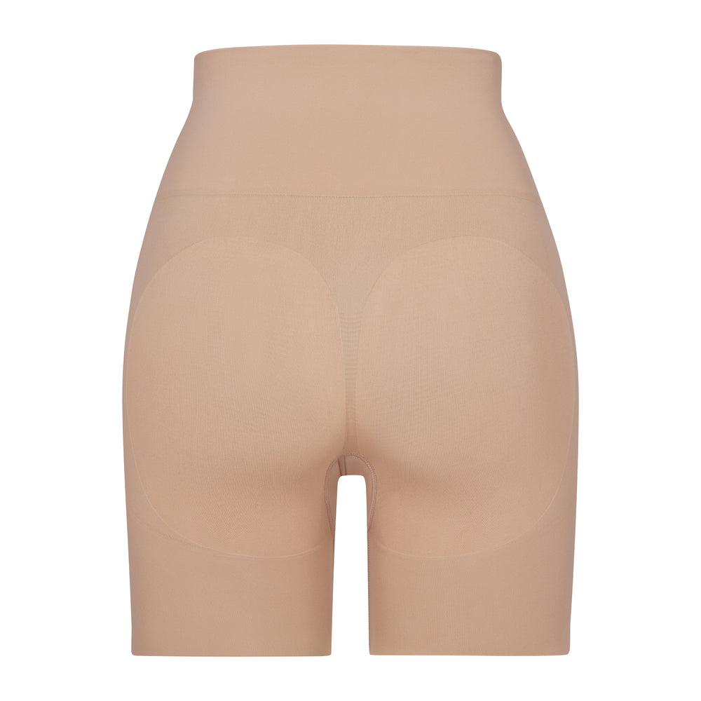 Skims BUTT ENHANCING Korte Broek Beige | 80TUFOVIR