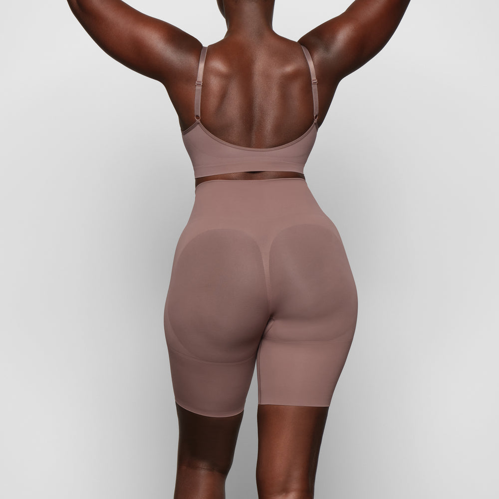 Skims BUTT ENHANCING Korte Broek Bruin | 61VTCUNJE