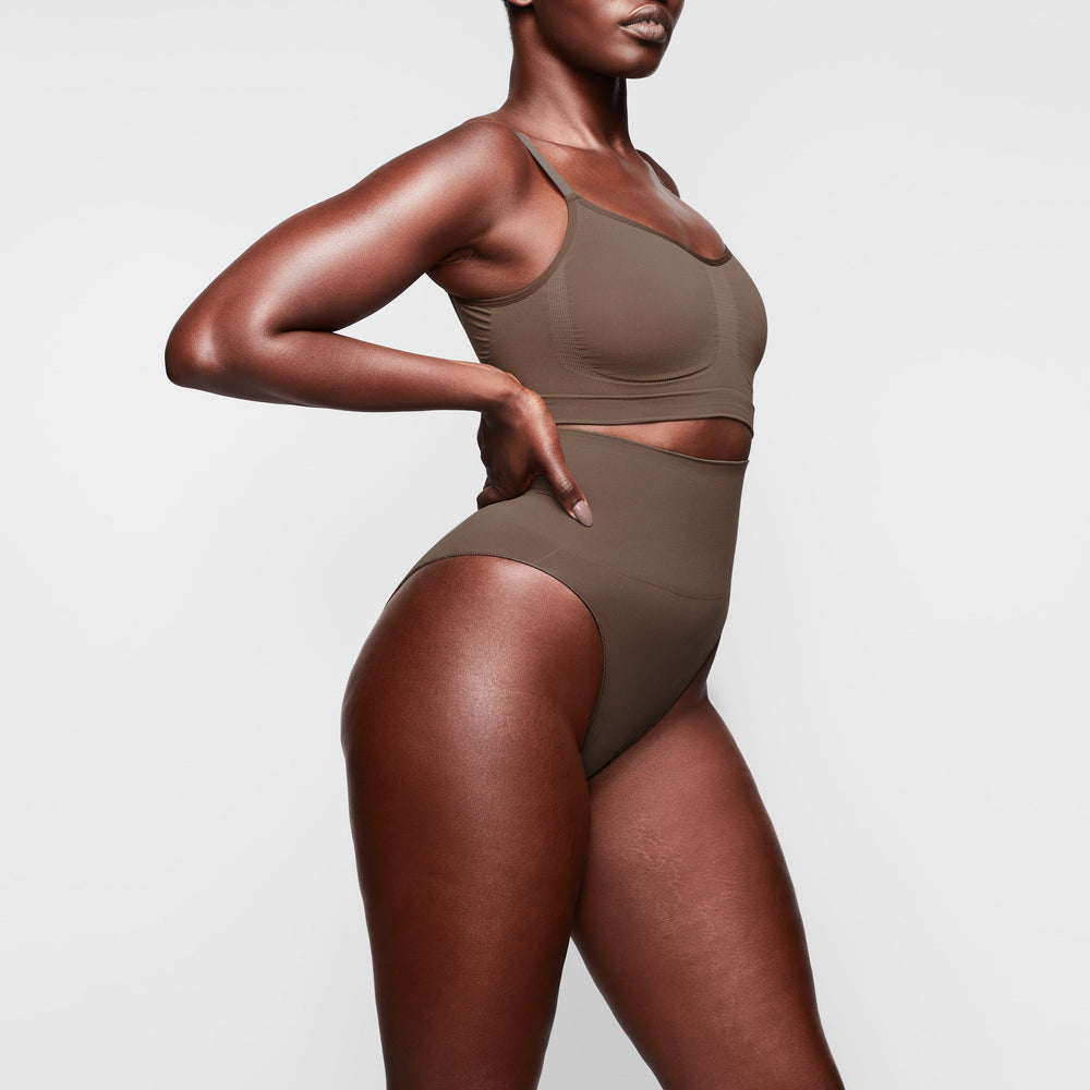Skims CORE CONTROL Brief Abrikoos | 03VFJIEPT