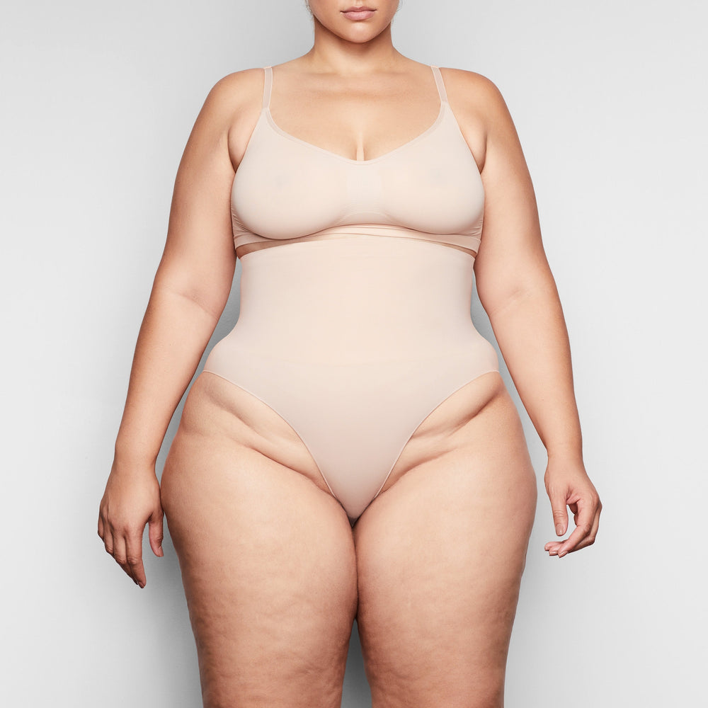Skims CORE CONTROL Brief Beige | 21XEUDOIY