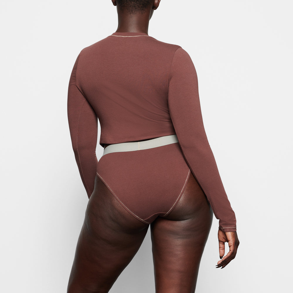 Skims COTTON JERSEY LONG SLEEVE T-shirt Chocola | 86YEOCGPA