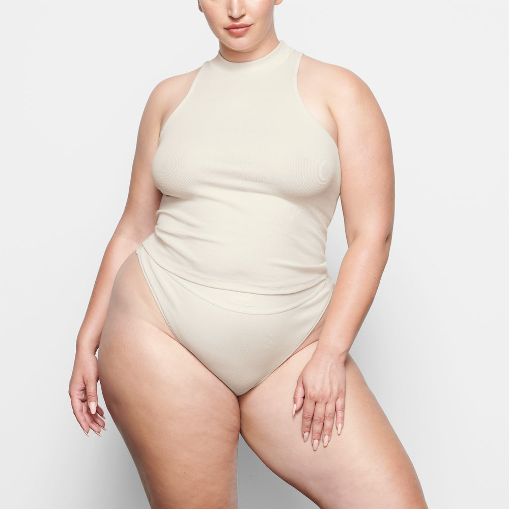 Skims COTTON RIB MID RISE Brief Wit | 32WMYCILN