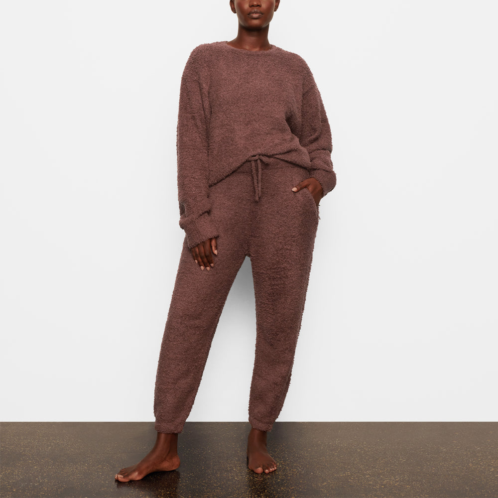 Skims COZY KNIT UNISEX Joggers Donkerrood | 34KMZANFR