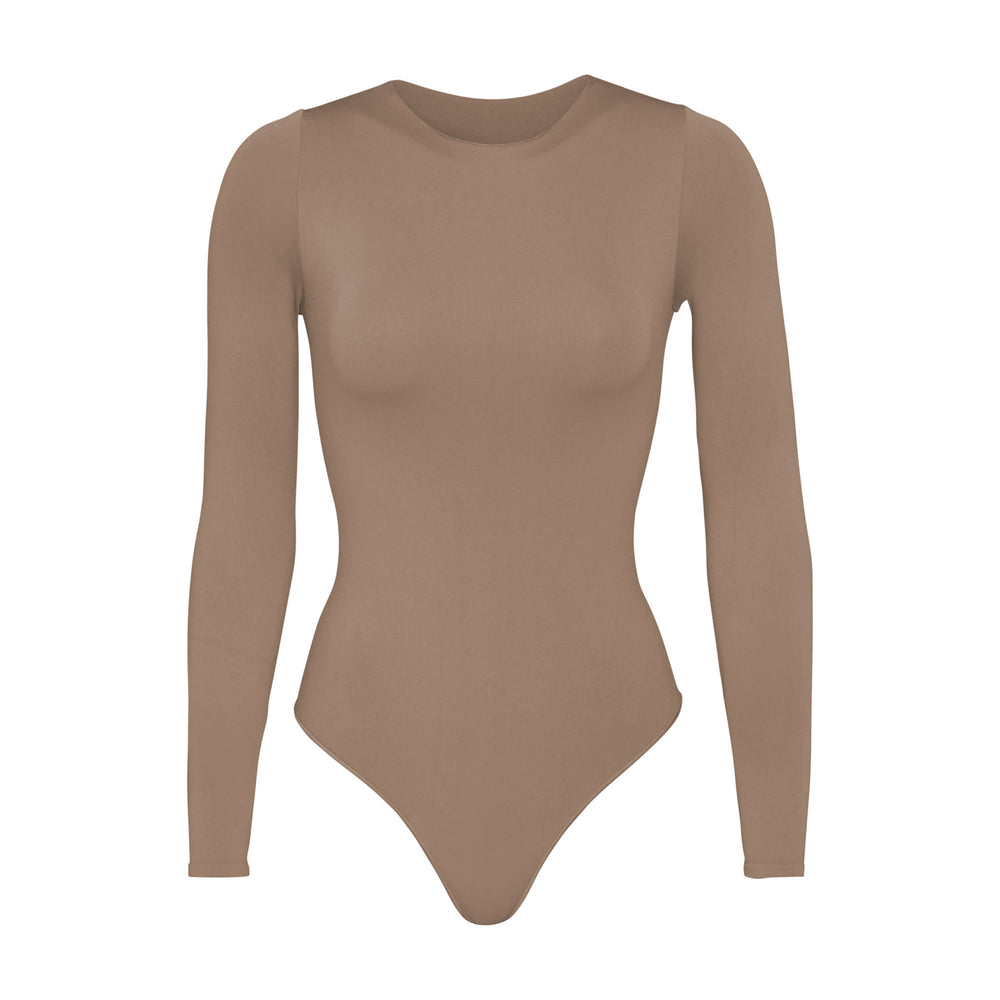 Skims ESSENTIAL CREW NECK Long Sleeve Bodysuit Abrikoos | 96WCZXNEM