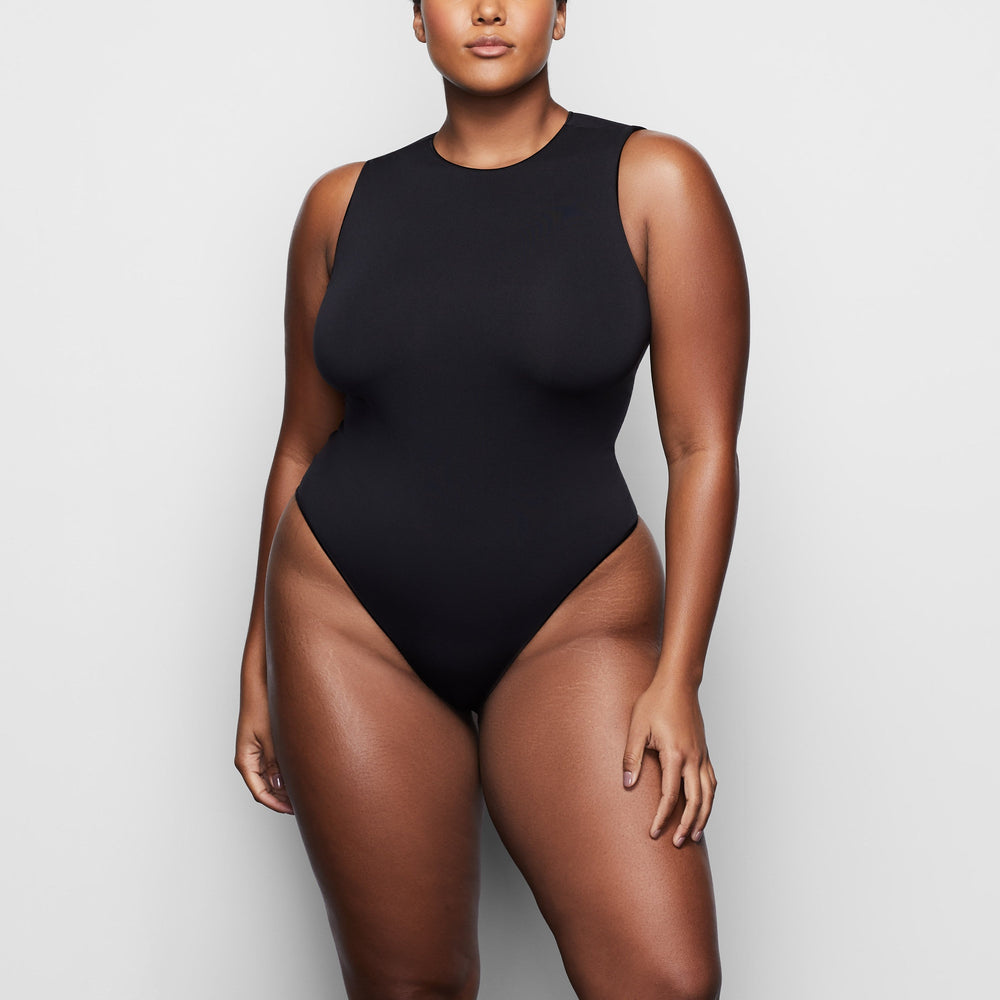 Skims ESSENTIAL CREW NECK Sleeveless Bodysuit Zwart | 57ZAGPRTO