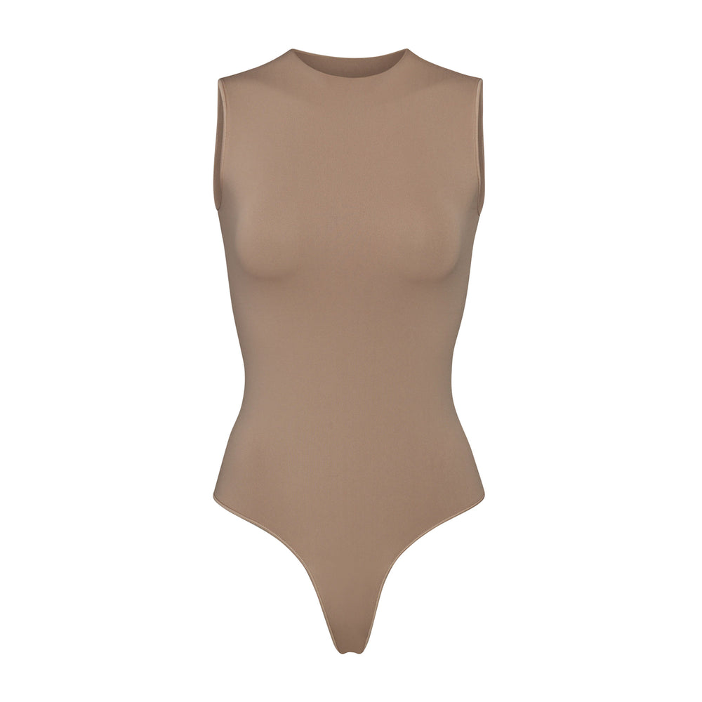 Skims ESSENTIAL CREW NECK Sleeveless Bodysuit Abrikoos | 80CKPJQHY