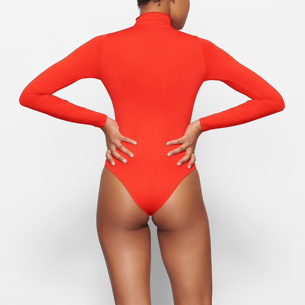 Skims ESSENTIAL MOCK NECK Long Sleeve Bodysuit Rood | 30KWAXNHQ
