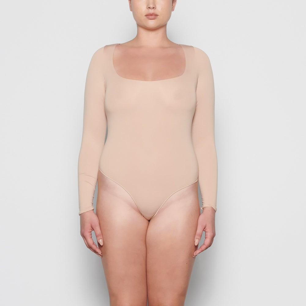 Skims ESSENTIAL SCOOP NECK Long Sleeve Bodysuit Bruin Grijs | 25EHDYIVJ