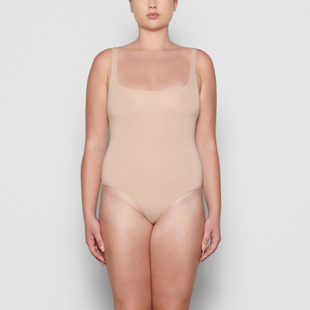 Skims ESSENTIAL Scoop Neck Bodysuit Bruin Grijs | 98MHYESRT