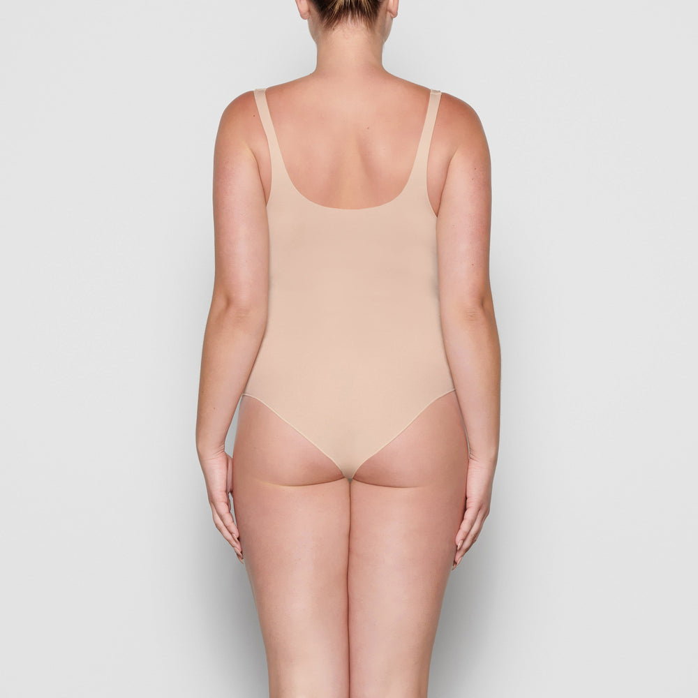 Skims ESSENTIAL Scoop Neck Bodysuit Bruin Grijs | 98MHYESRT