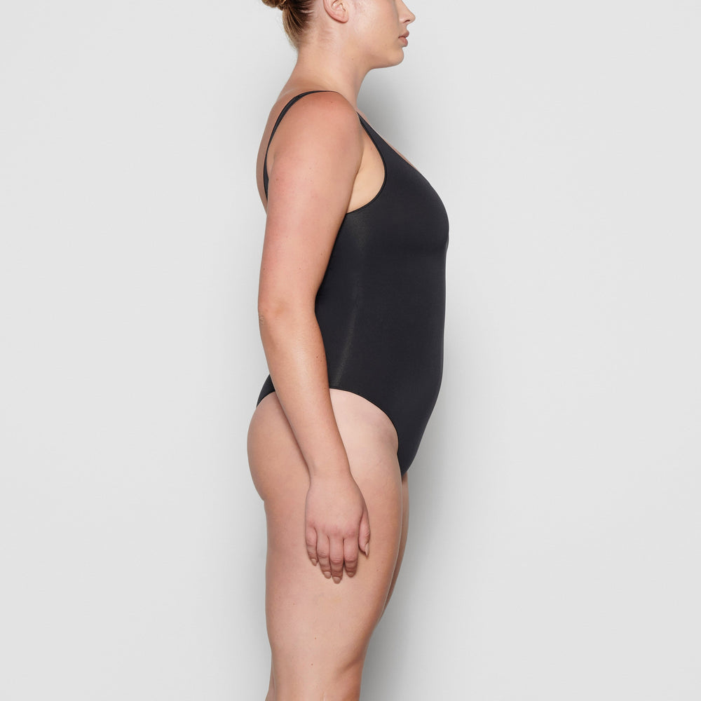 Skims ESSENTIAL Scoop Neck Bodysuit Zwart | 68QPTOAGS