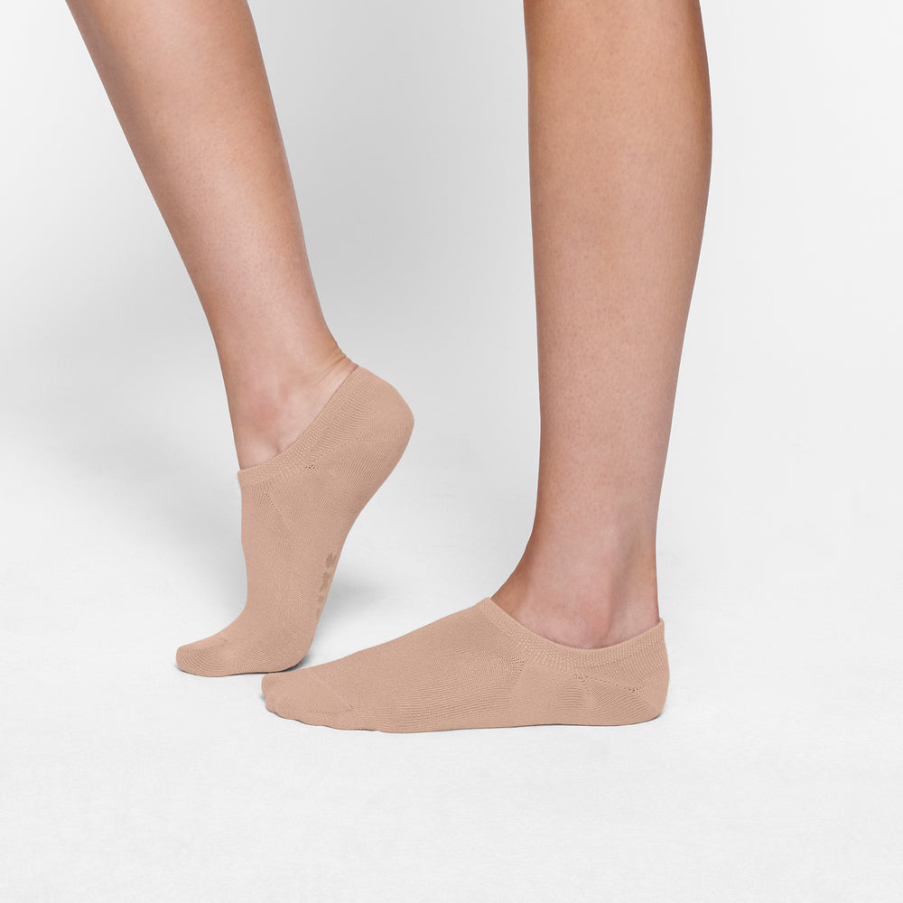 Skims EVERYDAY LOW RIB ANKLE Sokken Beige | 49HEVWSZX