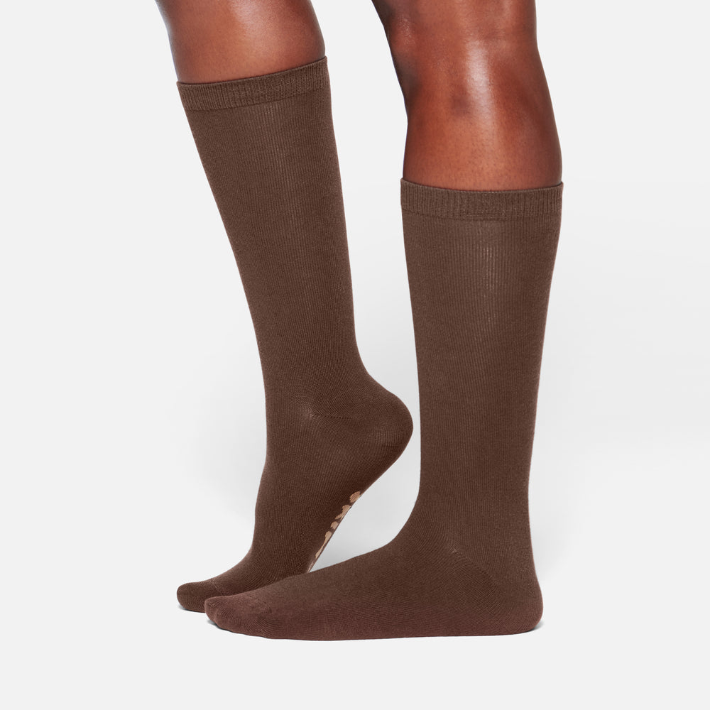 Skims EVERYDAY MID CALF Sokken Chocola | 28OCDYFRE