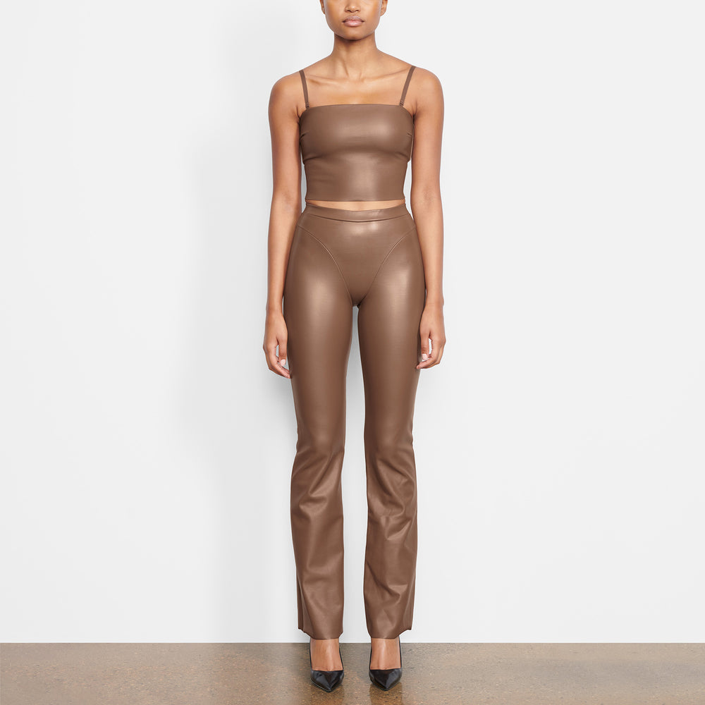 Skims FAUX LEATHER Bandeau Top Bruin | 87OHNDLSU