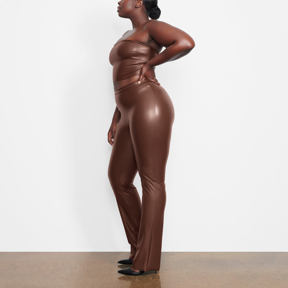 Skims FAUX LEATHER Bandeau Top Chocola | 39OJXPZBM