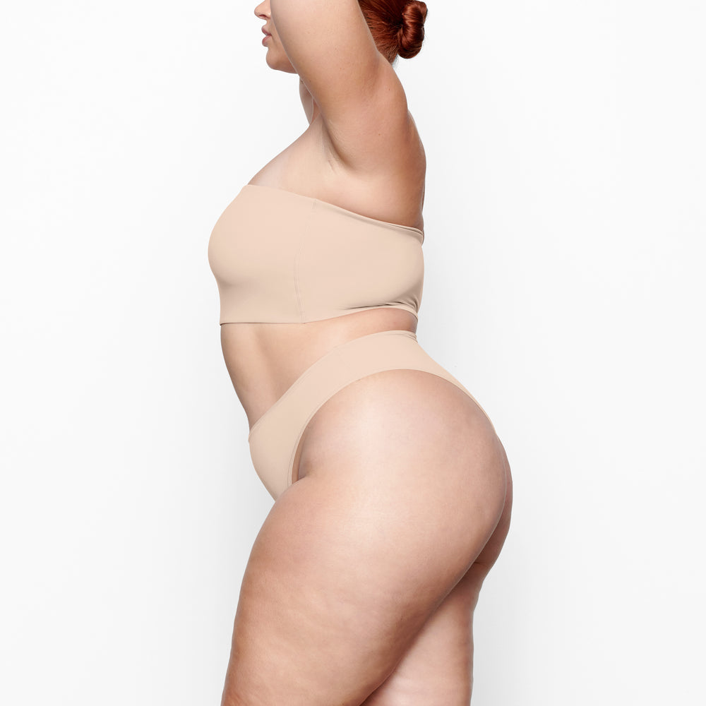 Skims FITS EVERYBODY CHEEKY Brief Beige | 02GIYUFCP