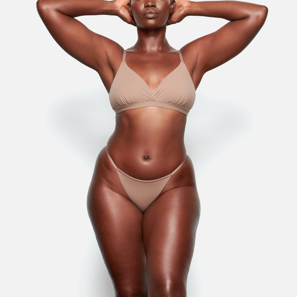 Skims FITS EVERYBODY CHEEKY STRING Bikini Bruin | 49WKDTGBL