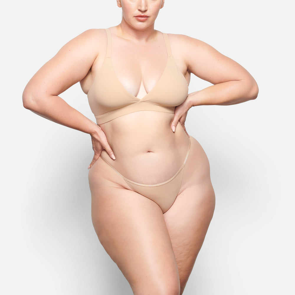 Skims FITS EVERYBODY CHEEKY STRING Bikini Beige | 73EFGWJVZ