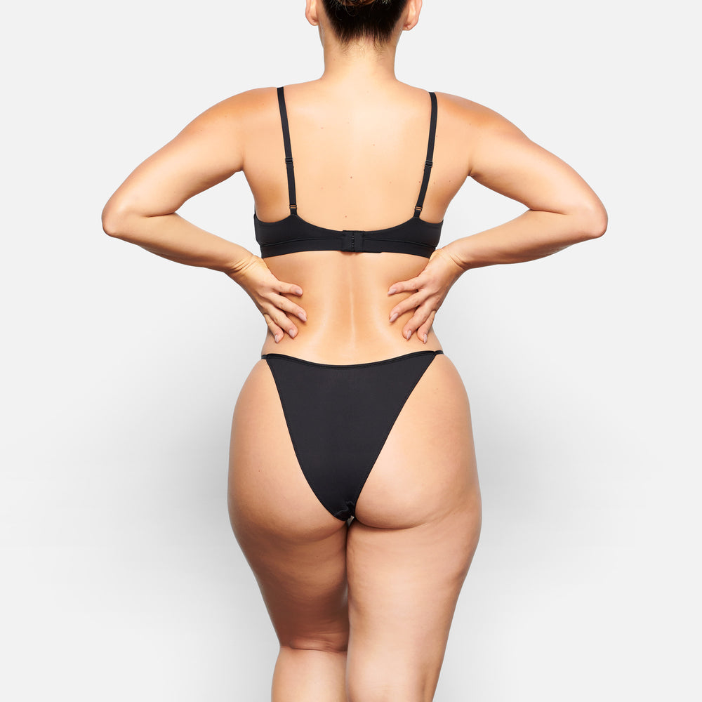 Skims FITS EVERYBODY CHEEKY STRING Bikini Zwart | 78SHJVCMG