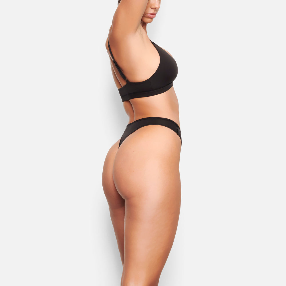 Skims FITS EVERYBODY DIPPED FRONT Thong Zwart | 07LPNFCGR