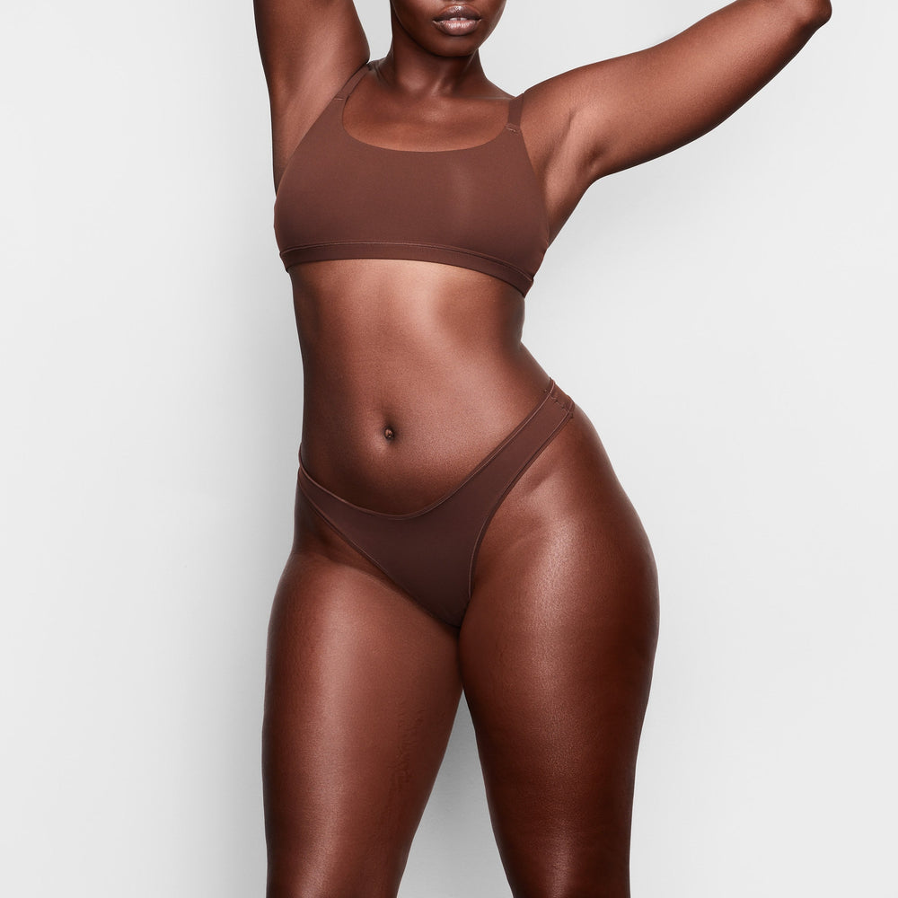 Skims FITS EVERYBODY DIPPED FRONT Thong Chocola | 89NLDURQM