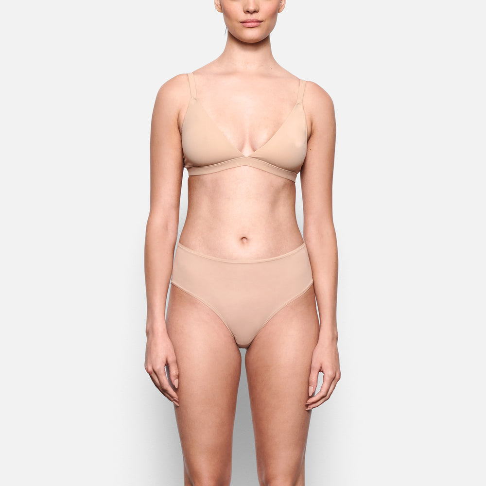 Skims FITS EVERYBODY MID RISE Brief Beige | 09UBTFEHL