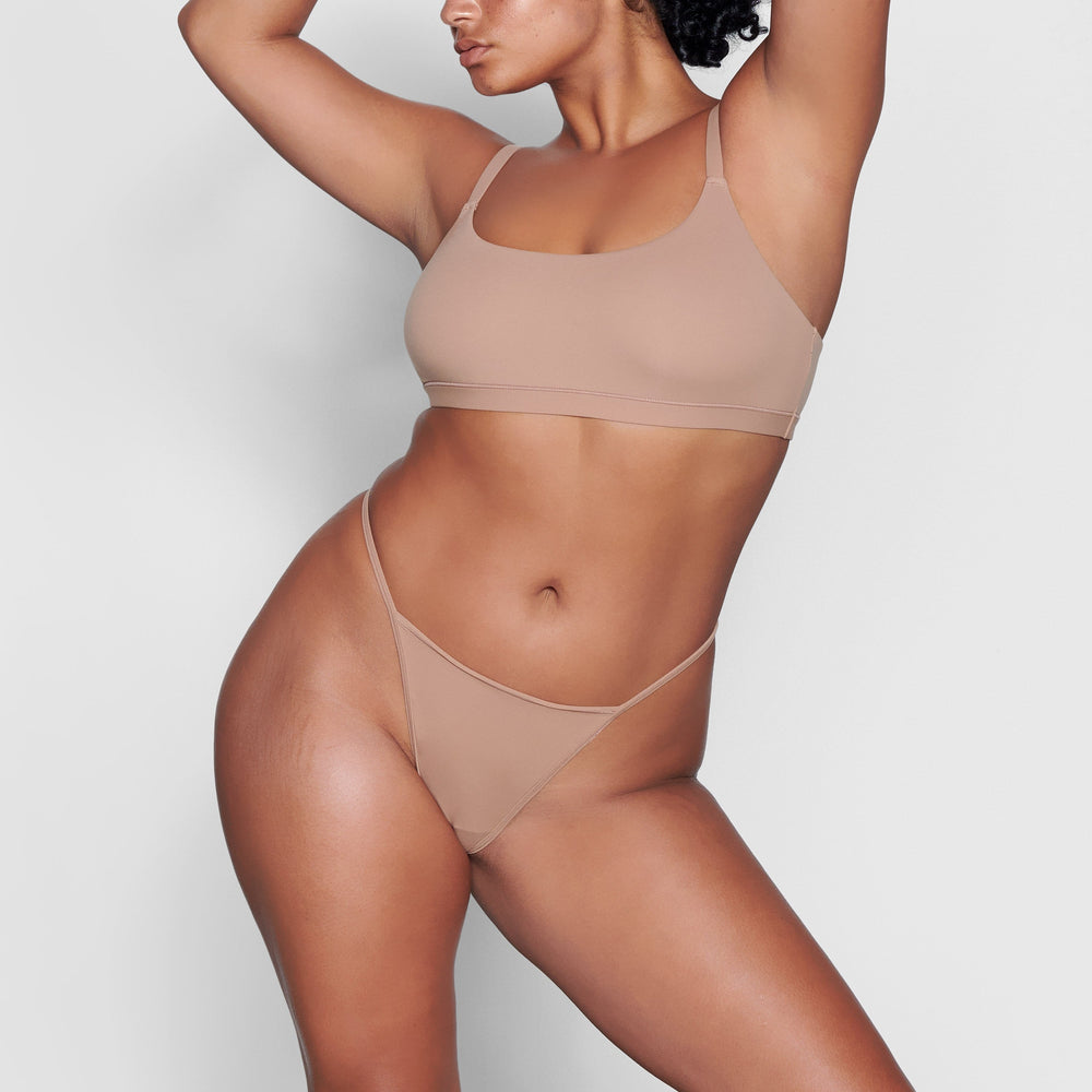 Skims FITS EVERYBODY T STRING Thong Abrikoos | 19EILTMCD