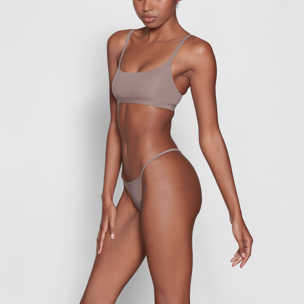 Skims FITS EVERYBODY T STRING Thong Bruin | 12THQXLEB