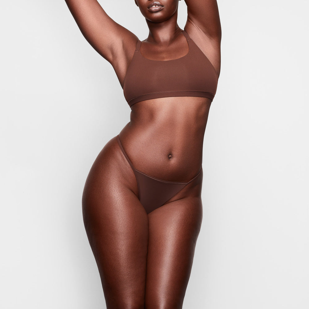 Skims FITS EVERYBODY T STRING Thong Chocola | 56JNLEOUC