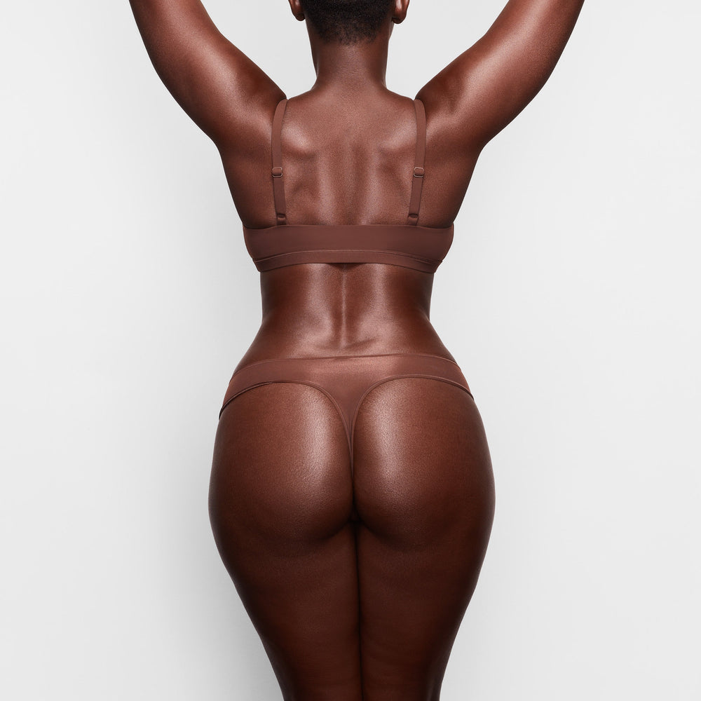Skims FITS EVERYBODY Thong Chocola | 01OURHASQ