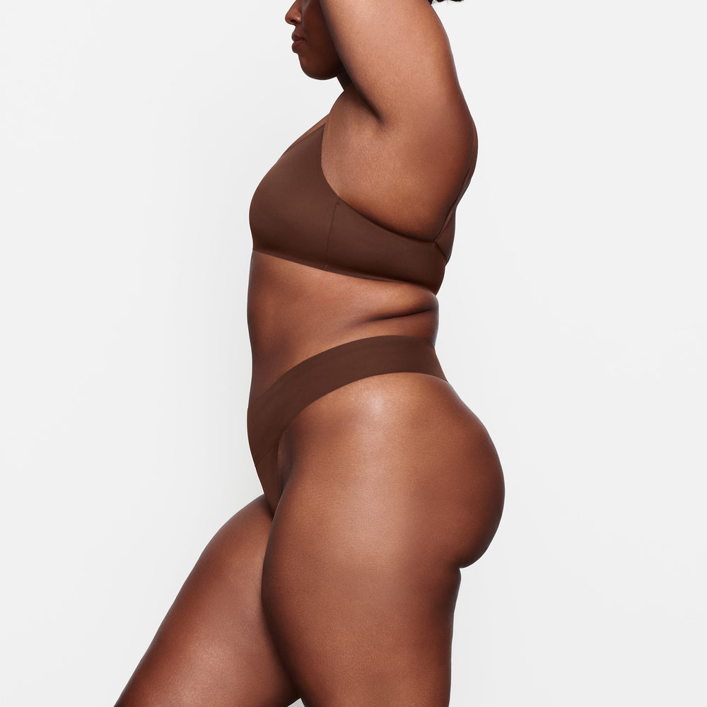 Skims FREE CUT Thong Chocola | 75HYODTAG