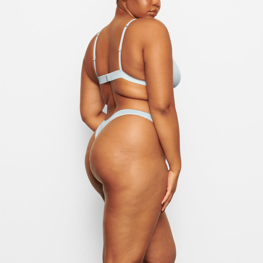 Skims LACE POINTELLE Thong Blauw | 96JLPHVCD