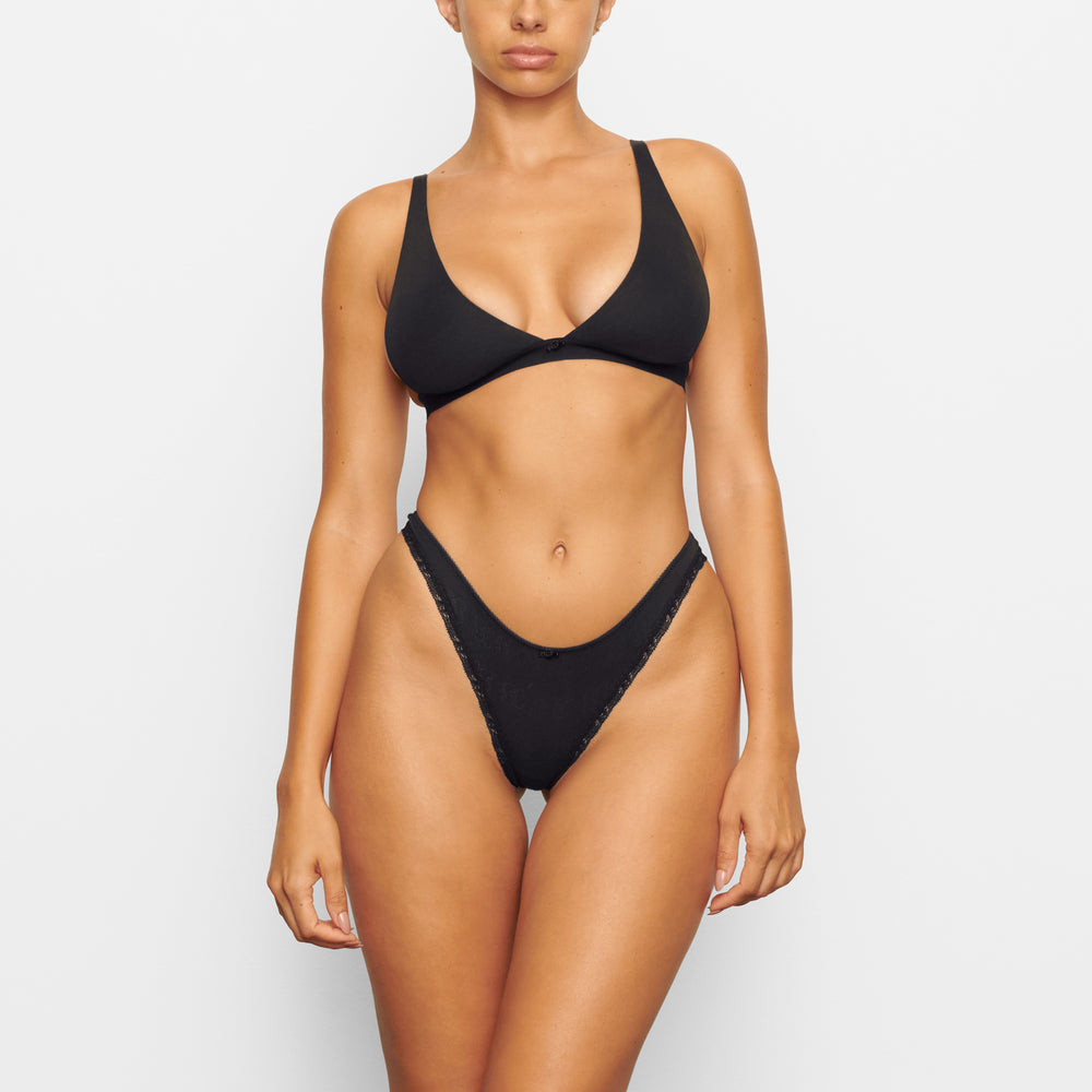 Skims LACE POINTELLE Thong Zwart | 48PYZAWLT
