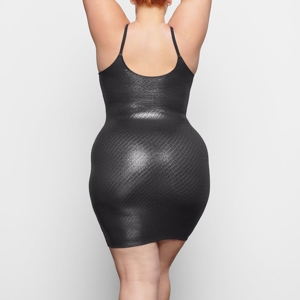 Skims LOGO MESH FOIL CAMI Jurk Zwart | 63NGAKLHE