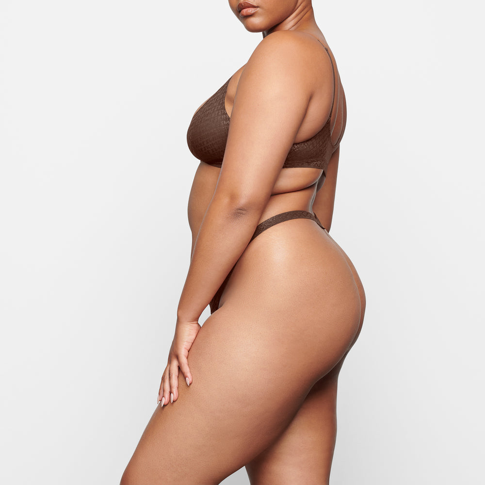 Skims LOGO MESH FOIL SKIMPY Thong Chocola | 87IARCKSP