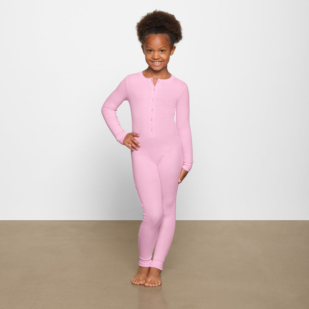 Skims LOGO POINTELLE HENLEY ONESIE Kinderen Roze | 47LOBXTEY