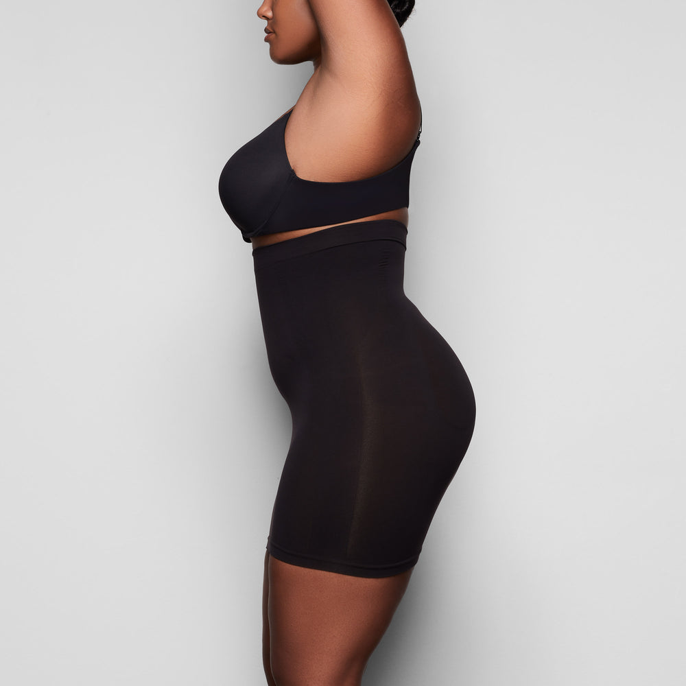 Skims LONG SLIP Rok Zwart | 28UITOQSH