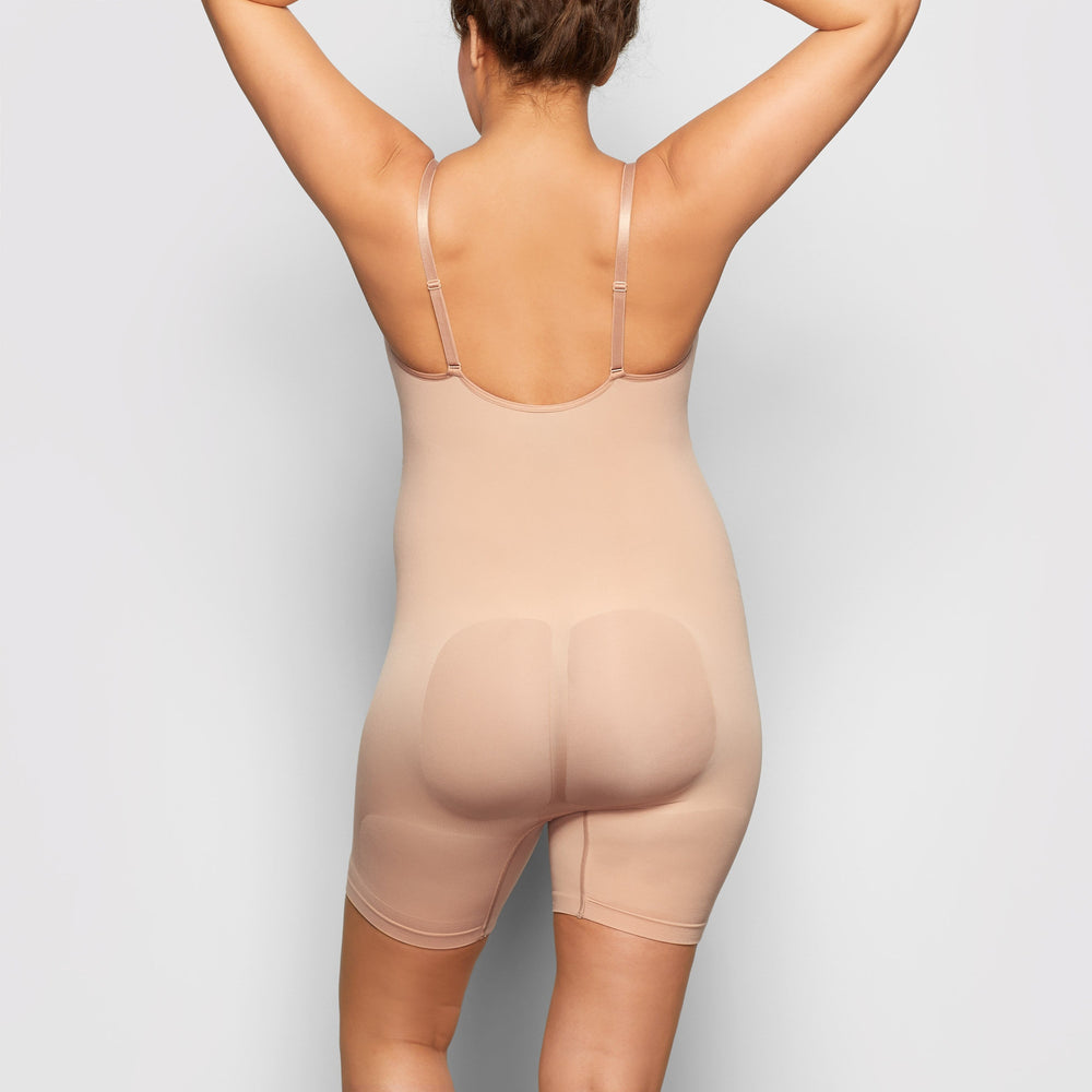 Skims MATERNITY SCULPTING BODYSUIT MID THIGH Maternity Shapewear Abrikoos | 69DGVFQRM