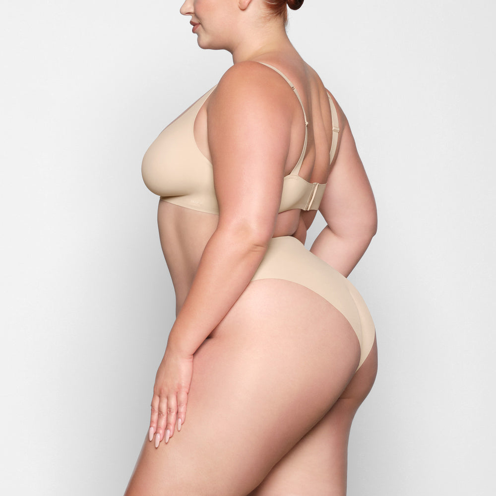 Skims NAKED Plunge Bra Bruin | 03GZBWREF