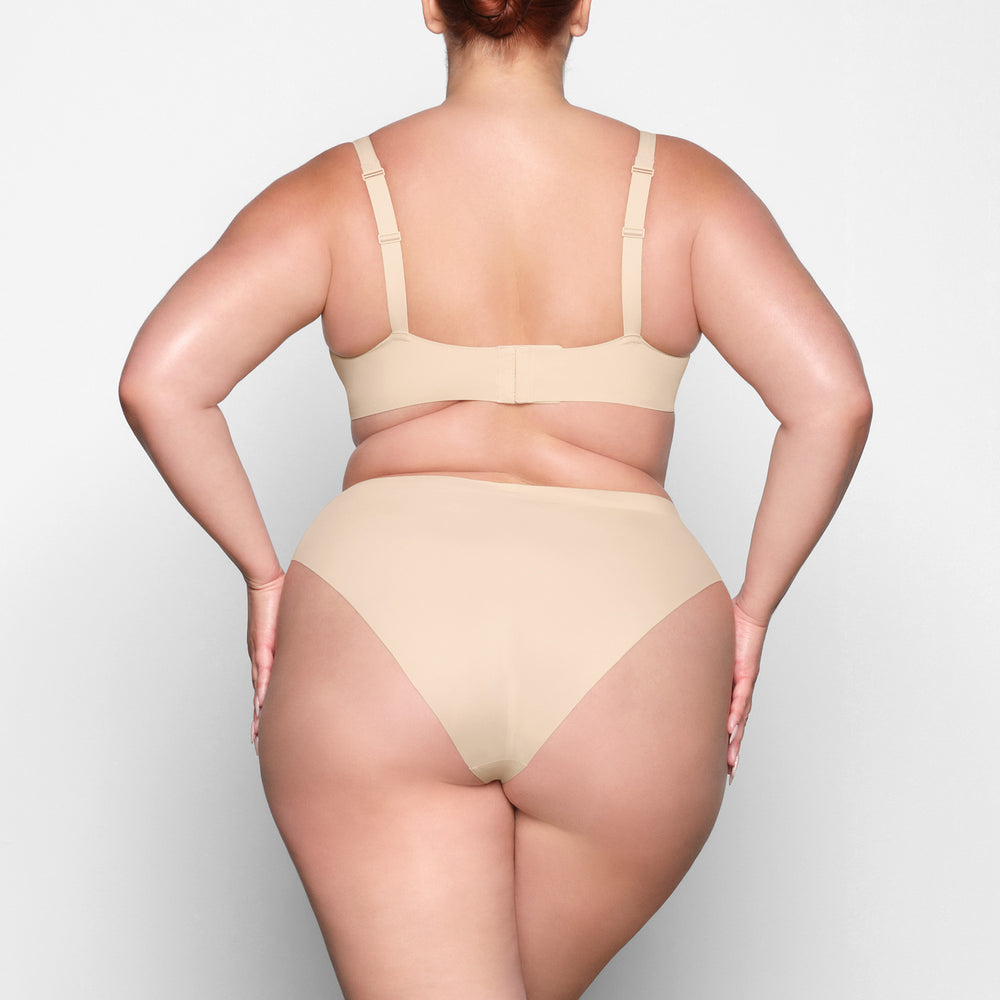 Skims NAKED Plunge Bra Bruin | 03GZBWREF