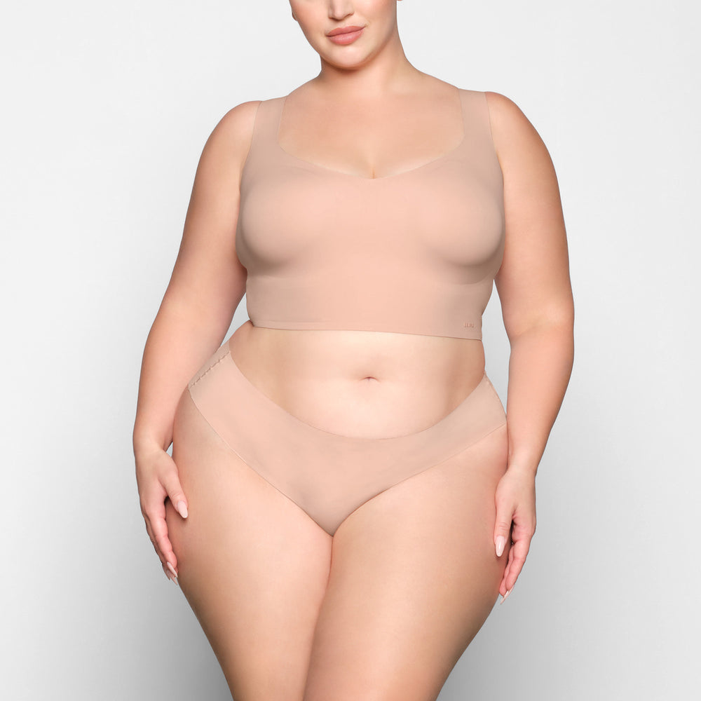 Skims NAKED TANK Plunge Bra Beige | 39FBLPSND