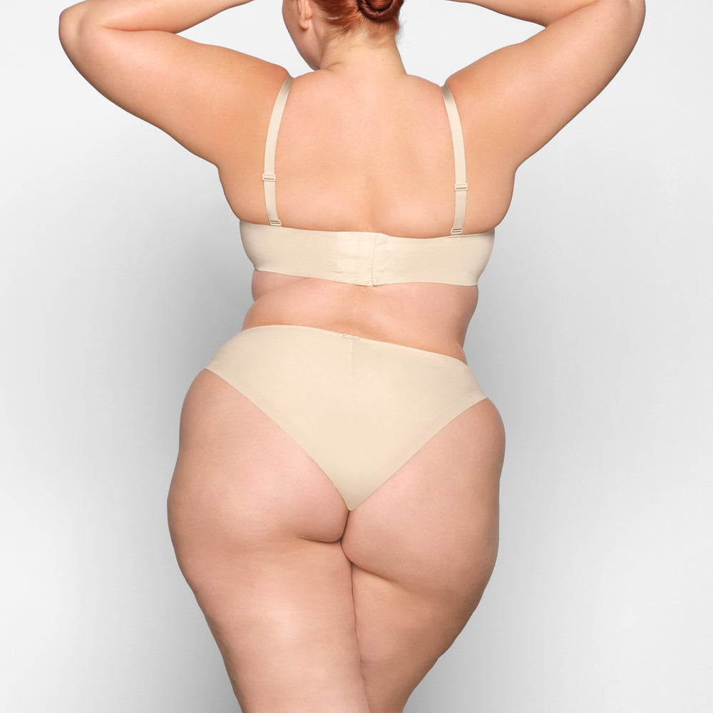 Skims NO SHOW MOLDED UNLINED Balconette Bra Bruin | 03OJSKTEL